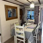 Lavender Cottage, Grade 2 Listed Period Stone Built In Pickering, North Yorkshire בית נופש