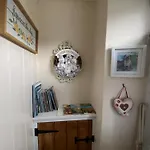 Lavender Cottage, Grade 2 Listed Period Stone Built In Pickering, North Yorkshire