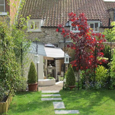 Lavender Cottage, Grade 2 Listed Period Stone Built In Pickering, North Yorkshire Pickering