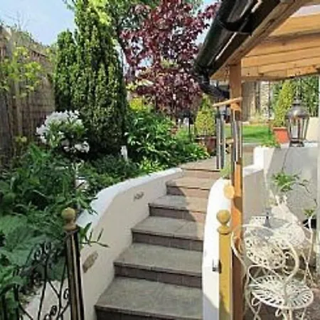 Lavender Cottage, Grade 2 Listed Period Stone Built In Pickering, North Yorkshire *