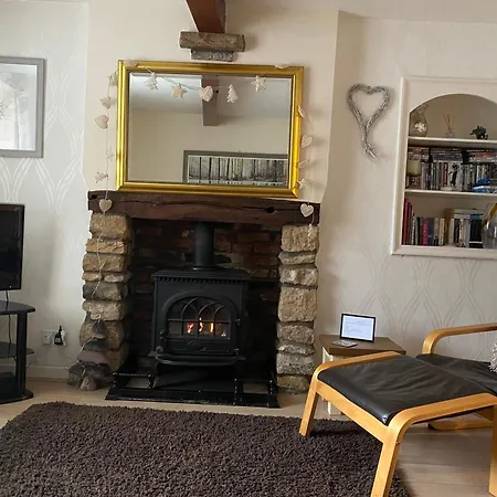 Lavender Cottage, Grade 2 Listed Period Stone Built In Pickering, North Yorkshire * Pickering