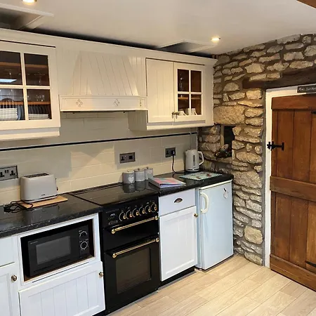 Tatil Evi Lavender Cottage, Grade 2 Listed Period Stone Built In Pickering, North Yorkshire *