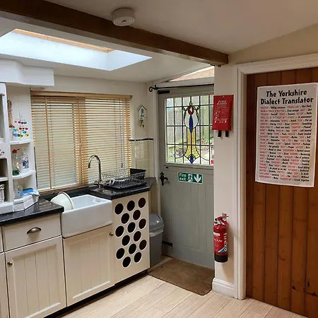 Tatil Evi Lavender Cottage, Grade 2 Listed Period Stone Built In Pickering, North Yorkshire Pickering