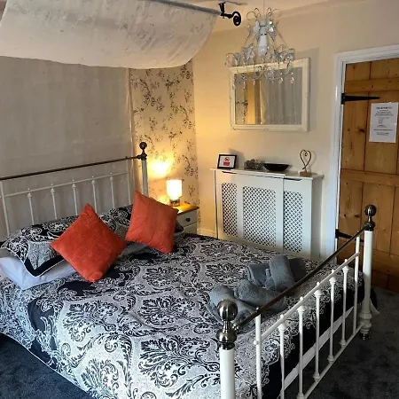 Holiday home Lavender Cottage, Grade 2 Listed Period Stone Built In Pickering, North Yorkshire