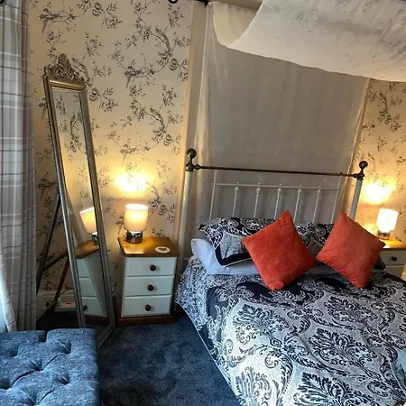 Lavender Cottage, Grade 2 Listed Period Stone Built In Pickering, North Yorkshire Holiday home
